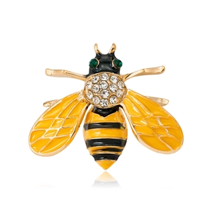 Exquisite Bee Shape Alloy Brooch With Rhinestone And Enamel For Women Fashion Animal Pin Lapel Accessory Jewelry