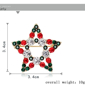 Broche étoile de Noël à la mode avec strass rouges et verts sur socle en alliage doré