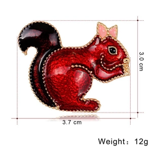 Broche écureuil en émail rouge et alliage doré, affichage de taille 3,7cm x 3,0cm