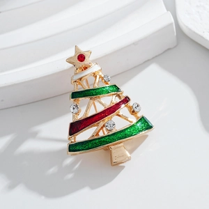 Spilla ad albero di Natale dorata con smalto rosso e verde e piccoli cristalli