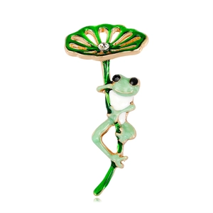 Charmanter Frosch auf Blatt Brosche in Grün und Gold mit einem funkelnden Kristall