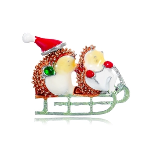 Broche de Luge de Hérisson de Noël Mignonne Émail Alliage de Zinc Électroplaqué Épingle d'Animal pour Hommes Femmes Bijoux
