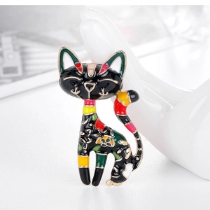 Artistic Cartoon Cat Enamel Brooch Zinc Alloy Drip Oil Colorful Animal Breastpin Gold Plated Fashion Accessory For Women