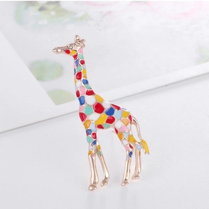 Broche girafe en émail coloré en alliage plaqué or pour un style de mode tendance