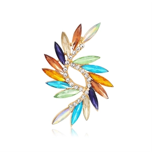 Broche en Strass Colorés et Acrylique Fleur en Alliage Doré Tourbillon Bijoux Accessoires pour Femmes Hommes Robe Costume Manteau