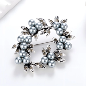 Élégante Broche Couronne Vintage en Alliage Strass et Imitation de Künstliche Perle Fleur Plante pour Mariage Banquet Femme Bijoux Cadeau