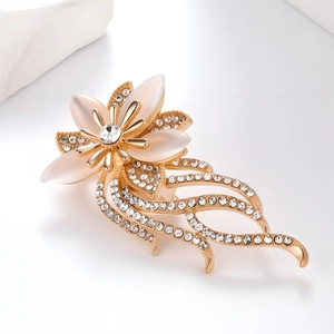 Broche Fleur en Opale Alliage Luxe pour Femme Strass Gland Floral Épingle de Haut Gamme Manteau Costume Bijoux