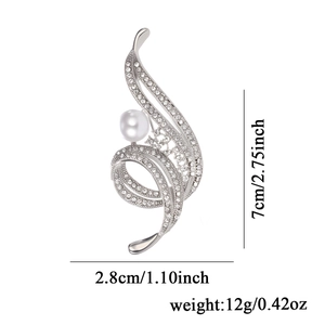 Elegant spiral silver brooch with sparkling rhinestones and a white pearl, 7cm height