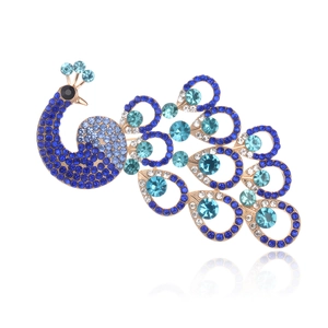 Vintage Luxurious Peacock Alloy Brooch With Dazzling Rhinestone Inlay Elegant Bird Breastpin For Women Suit Qipao Accessory Jewelry
