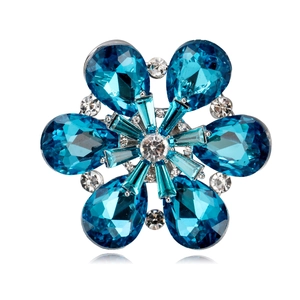 Elegante Spilla a Fiore in Lega di Zinco con Zirconia Blu per Donna Spilla da Balia Floreale 3D di Lusso per Cappotto Camicia Gioielli