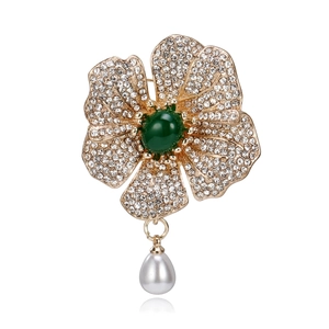 Vintage Legierung Kamelie Blume Brosche Mit Strass Und Künstliche Perle Elegant Gold Design Für Damen Hochzeit Party Schmuck