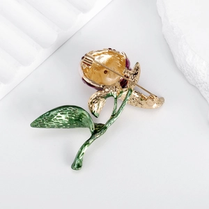 Elegante spilla a tulipano viola placcata in oro con chiusura di sicurezza sul retro