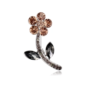 Elegant Flower Brooch Pin Zinc Alloy Champagne Rhinestone Floral Breastpin For Women Banquet Party Gown Accessories Jewelry