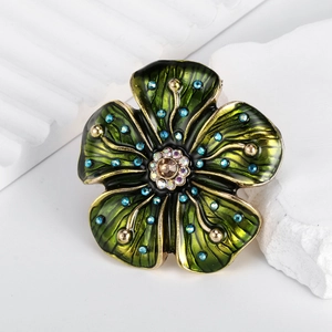 Broche fleur vintage en émail vert avec strass pour manteaux et robes élégantes