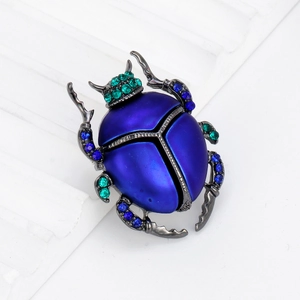 Spilla in Lega con Strass a Forma di Insetto Scarabeo Pin Smaltata per Uomo Donna Gioielli di Moda Personalizzati Regalo