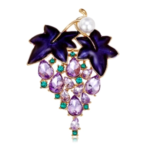 Vintage Grape Brooch Alloy Purple Crystal Rhinestone Artificial Pearl Enamel Fruit Pin For Women Wedding Party Suit Accessories
