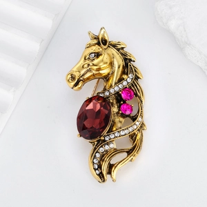 Vintage Horse Head Brooch Alloy Rhinestone Crystal Animal Breastpin For Men Women Suits Jewelry Pin Gift Accessories
