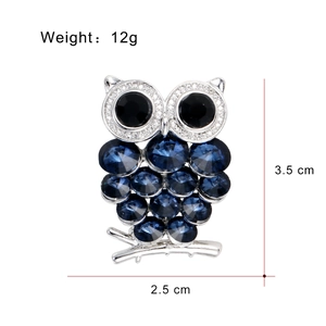 Exquisite owl brooch with dark blue crystals and silver alloy base, size 3.5x2.5 cm