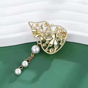 Broche gourde dorée ajourée vintage avec pampilles en perles et fermoir épingle