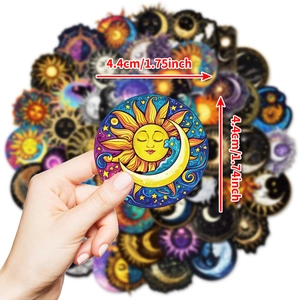 Schwarze und goldene Kunstaufkleber-Set mit Sonne, Mond und Sternen im Mystik-Stil