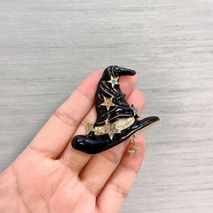 Wizard hat brooch in black enamel with gold stars and rhinestones for Halloween