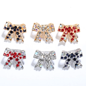 Broches nœud papillon rétro serties de strass en plusieurs couleurs sur bases or et argent