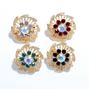 Set de broches de flor para hombre con cristallen coloridos y marcos dorados