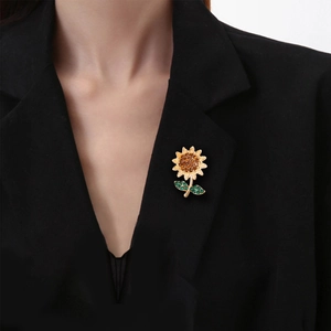 Broche Tournesol en Alliage Strass pour Femme Boucle Fixe Anti-exposition Minimaliste pour Mariage Banquet Bijoux