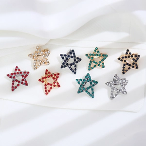 Lussuosa Spilla a Stella in Lega per Donna con Strass Intarsiati Spilla a Stella a Cinque Punte Oro Argento a Forma di Stella per Abito Vestito Cappotto Accessori Quotidiani