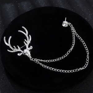 Silver reindeer head brooch with sparkling rhinestones and elegant chain tassels for men