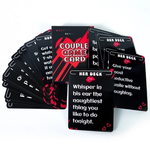 Her Deck Kartenspiel für Paare mit schwarzen Karten und romantischen Interaktionen