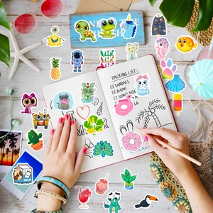Lot de 100 autocollants de dessins animés avec animaux et astronautes sur bois
