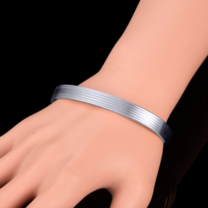 Minimalist silver magnetic therapy bracelet with parallel grooves for men and women