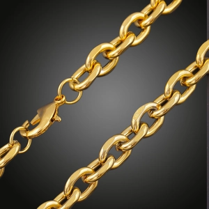 Classic 18K gold plated thick cable chain necklace with secure lobster clasp closure