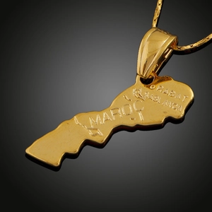 Colgante mapa de Marruecos bañado en oro 18K pulido con nombres de ciudades