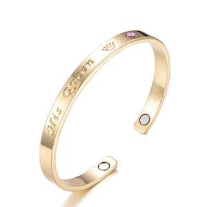 Gold His Queen stainless steel magnetic bracelet with pink crystal and crown engraving