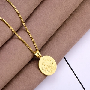 Hip Hop Retro Copper Gold Plated Round Coin Pendant Necklace For Men Women Lion Sun Relief Portrait Street Style Jewelry