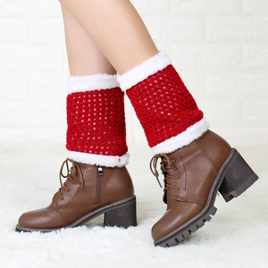 Calentadores navideños de punto rojo con ribete de piel sintética blanca para botas