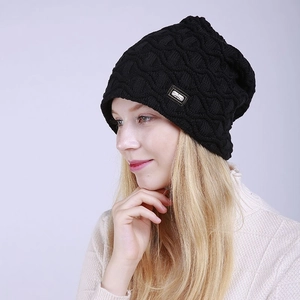 Winter Strickmütze für Damen und Herren mit warmem Fleecefutter und Wellenstruktur