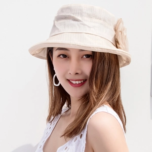 Elegant women's organza floral sun hat with foldable brim in cream white summer style