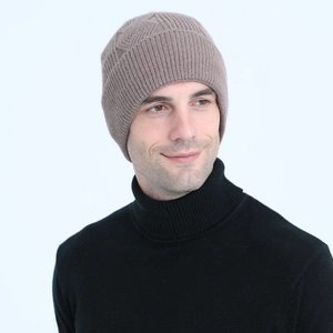 Close-up of cable knit beanie with diamond pattern for men's winter warm fashion style