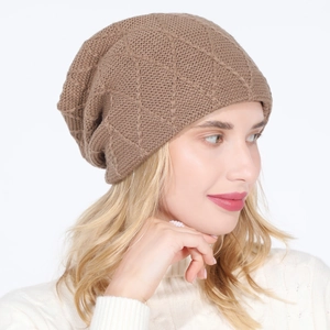 Close-up of the diamond lattice knit texture on this warm brown slouchy beanie hat