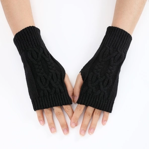 Mitaines classiques en tricot torsadé noir pour chaleur et protection des poignets