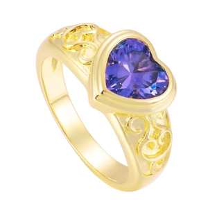Anello in acciaio inossidabile placcato oro 18K con zircone viola a cuore e filigrana