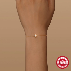 Bracelet élégant en argent sterling 925 avec étoile octogonale et perle blanche dorée