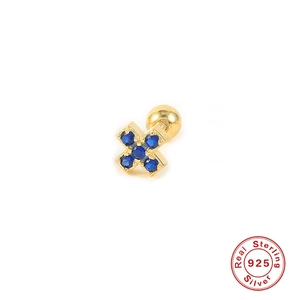Pendiente de cruz en plata S925 dorada con piedras de zafiro azul engastadas
