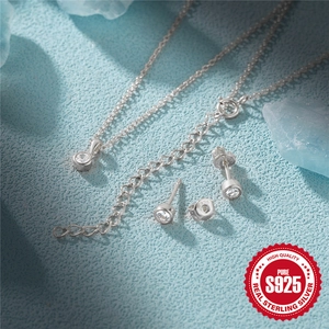 Conjunto clásico de plata 925 con collar y pendientes de circonita redonda para mujer