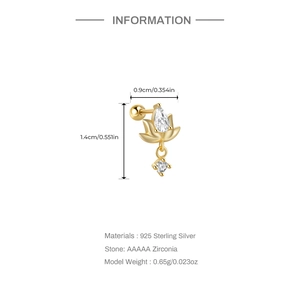 Detailansicht goldener Lotus-Ohrring mit 1,4 cm Höhe und S925-Silber-Materialinfo