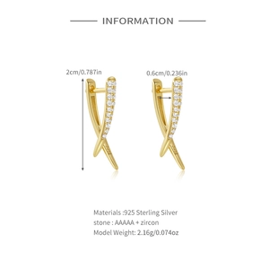 Detail of gold X-shaped S925 silver earrings with AAAAA zirconias and dimensions