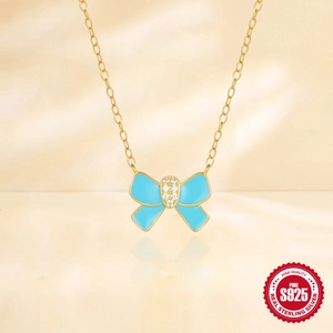 925 sterling zilveren ketting met blauwe vlinder van email en sprankelende kristallen